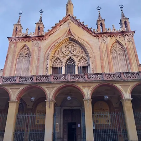 4 Pieces Avec Vue Et Stationnement Prive A Nizza